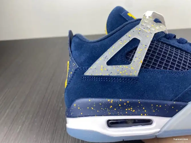 HYPE AJ4-1036660 Michigan (PE) Jordan Air Retro 4 0530